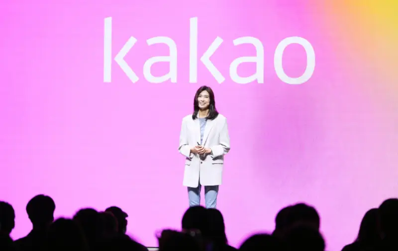 카카오, ‘카나나 스페이스·칸바스’ 공개…카톡에서 일을 처리하는 AI로